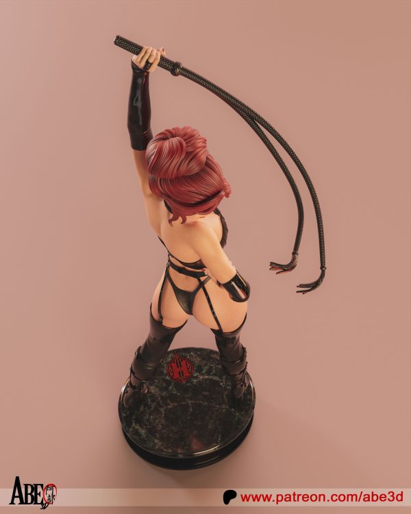 La Regente del Círculo Interno - Dark Lingerie