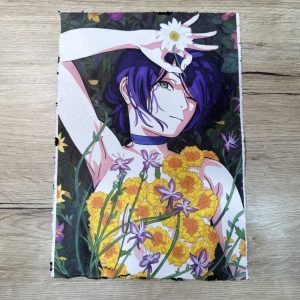 Lámina Artística: Belleza Efímera en el Campo de Flores - Ilustración Fanart en Papel Artesanal