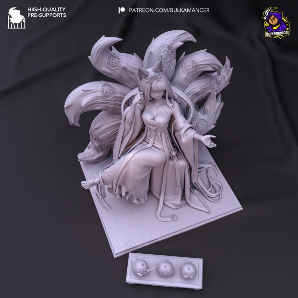 Matriarca del Fuego Carmesí . Elegancia Imperial y Devoción Eterna
