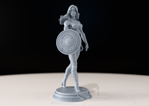La Amazona del Escudo Dorado . Justicia, Valor y Honor