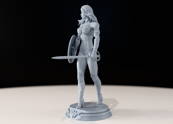 La Amazona del Escudo Dorado . Justicia, Valor y Honor